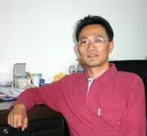 “如果有一天我执掌中国，我一分钱就把她卖给美国!