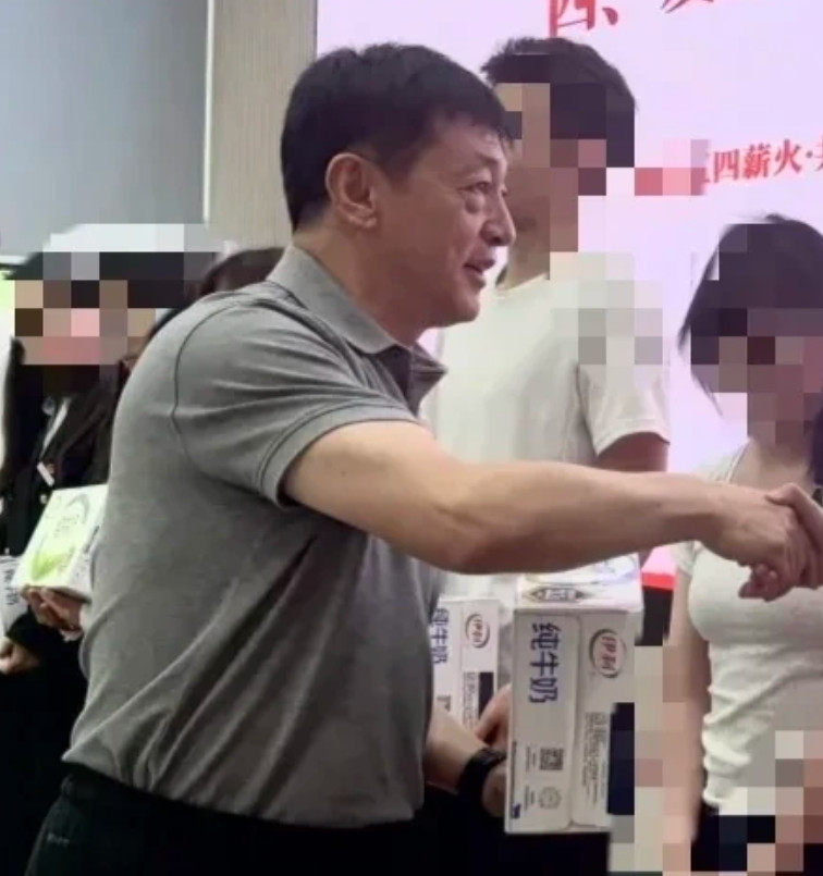 重庆化粪池溺亡事件后续来了！5月22日，重庆对外经贸学院分管安全工作的副校长李辉