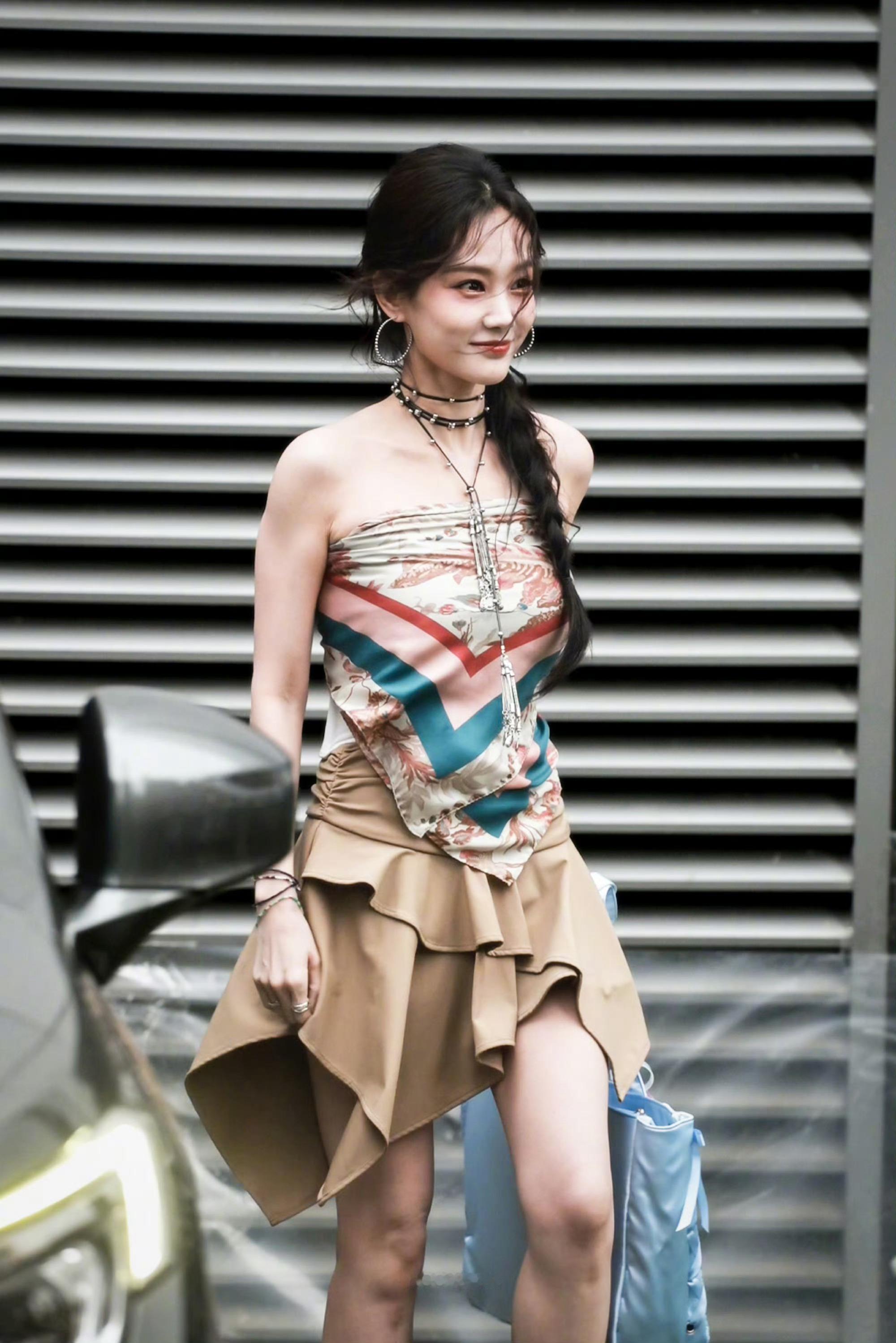 李一桐hi6上班路透​​​