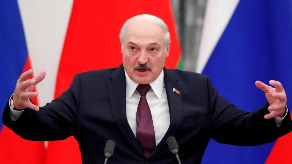 白俄罗斯总统一句话，撕开了中国最可怕的底牌。不是航母下饺子，也不是芯片突围。卢卡