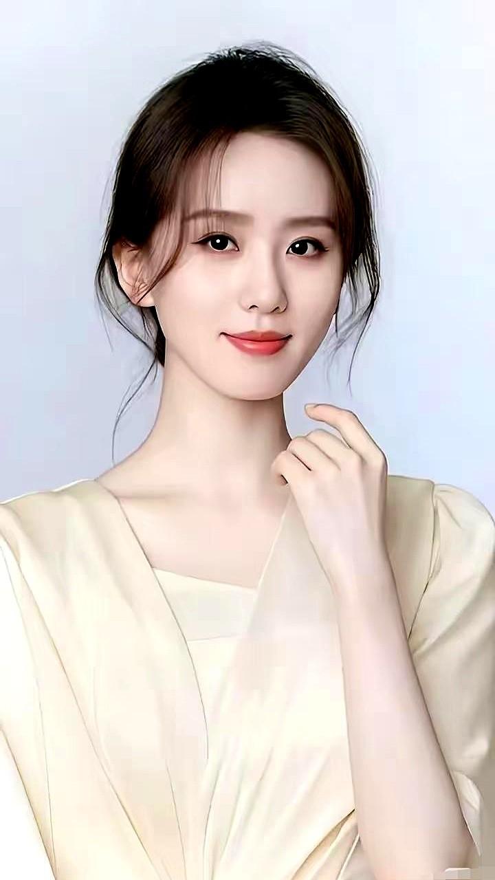 刘诗诗的眼光实在太厉害了！当初她就看准了事业发展的关键，现在看果然没走偏。之前和