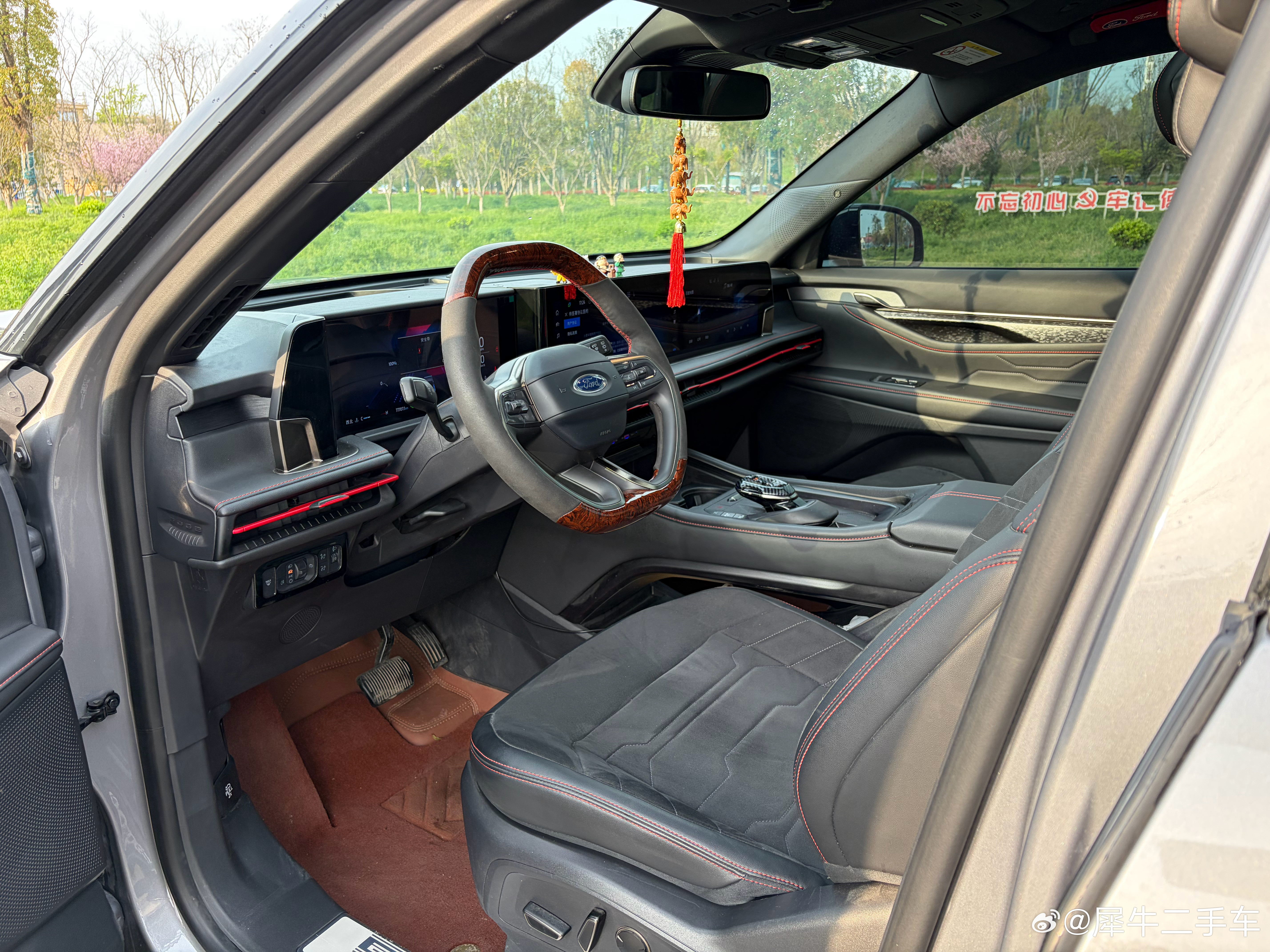 这是今年收的最喜欢的车福特锐界L混动四驱7座STline顶配，指导价30.98
