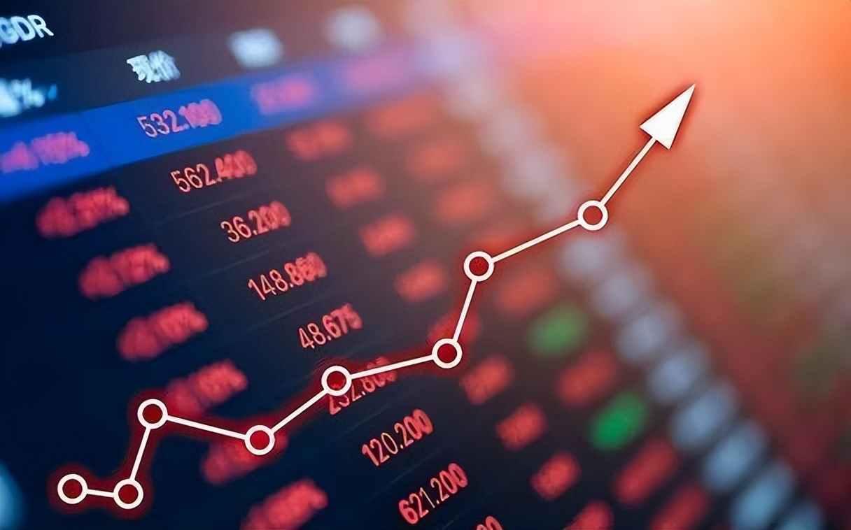 政策静默，期待落空，4000点悬念待解？今晚十点，我刷完手机，决定再理一遍明