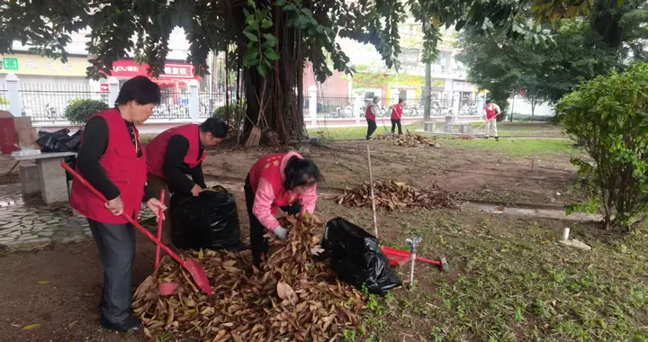 志愿者大清扫迎新春 报社环境焕然一新