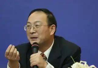 一旦中美台海开战，我们要不要顺手解决美军这个“大患”？金灿荣曾说：看情况如果中