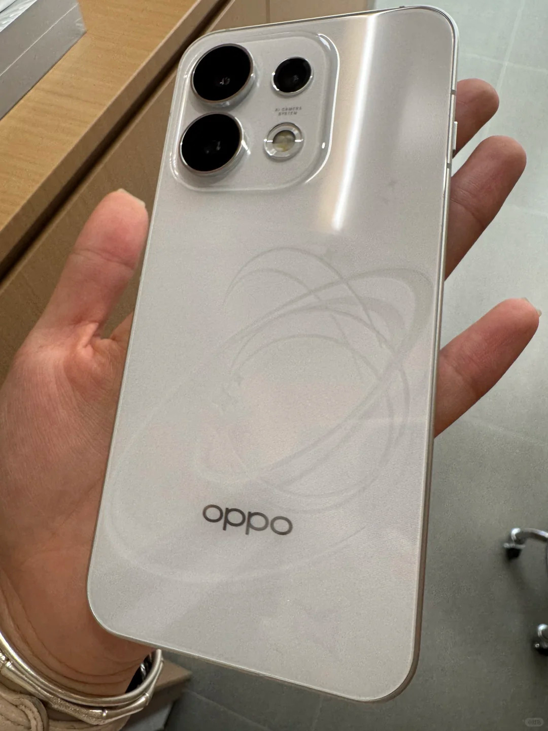OPPOReno16价格618中端机选哪台Reno16配置堆得挺狠全系潜望