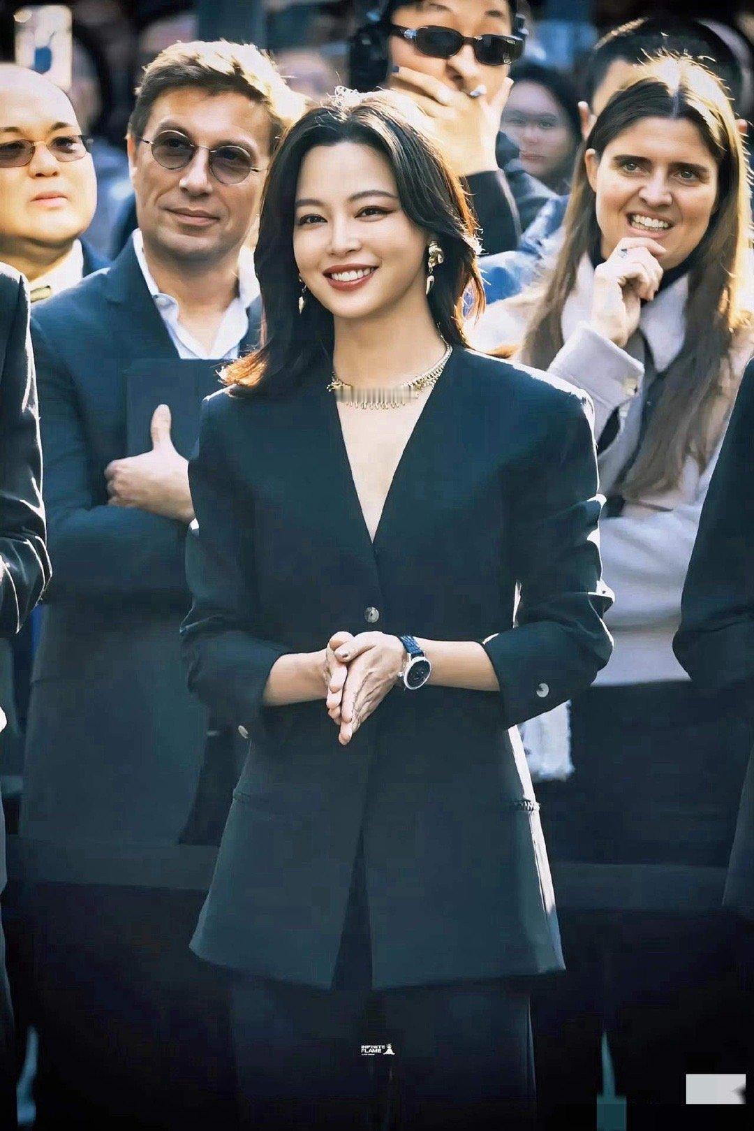 辛芷蕾获得威尼斯电影节影后，最欣慰的不是影片导演蔡尚君，也不是威尼斯电影节华人评