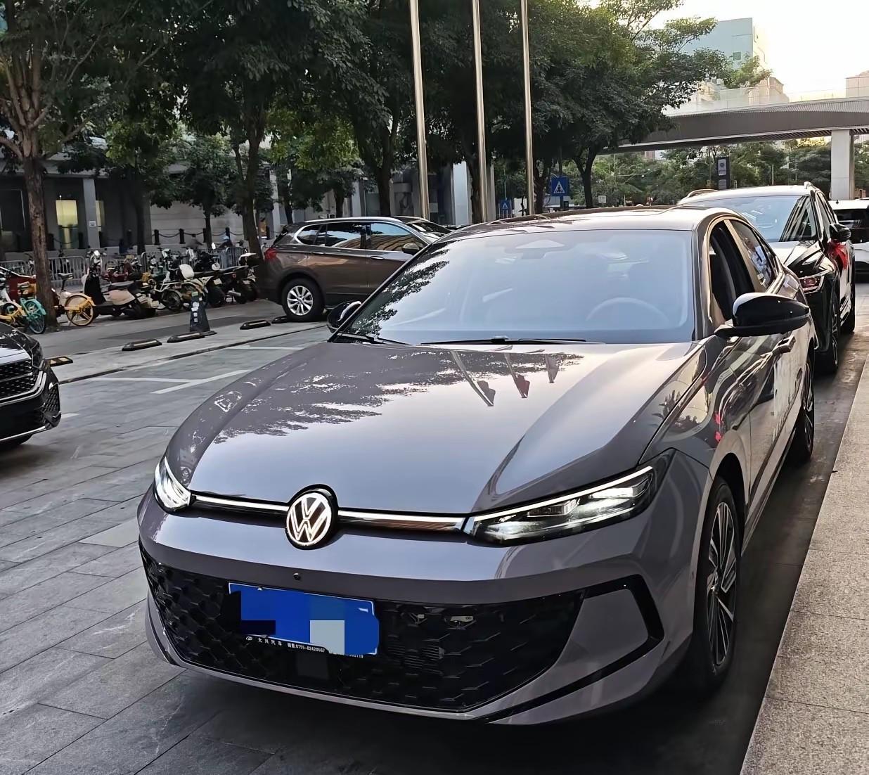 听我一句劝，现在那些吹电车省钱的，账都算得太糙。我身边一哥们，前阵子差点被忽