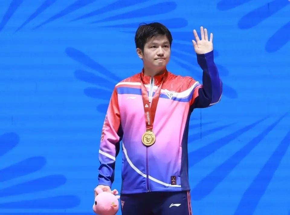 对于樊振东目前的现状，我只想说两点：1、不经他人苦，莫劝他人善。不要什么都不知