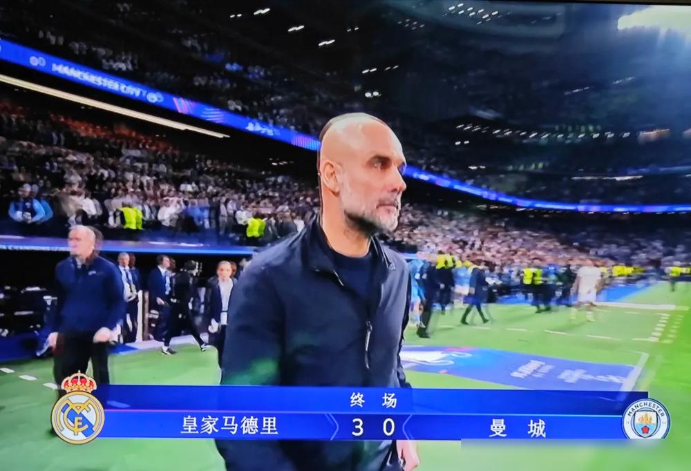 缺了姆巴佩和贝林厄姆的皇马，3-0碾了曼城。14分钟罗德里未阻截反击，沃克的