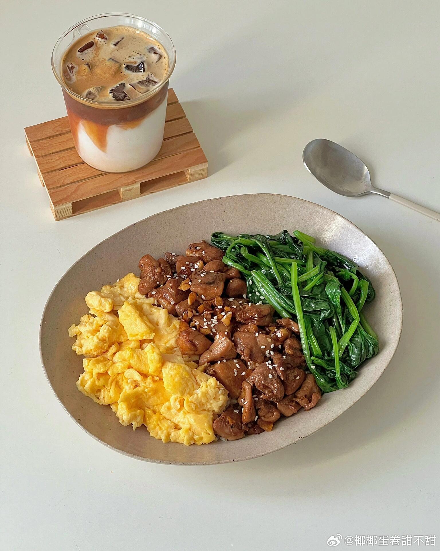 一人食|低卡饱腹🍽三色鸡肉盖饭🍱我的美食日记​​​