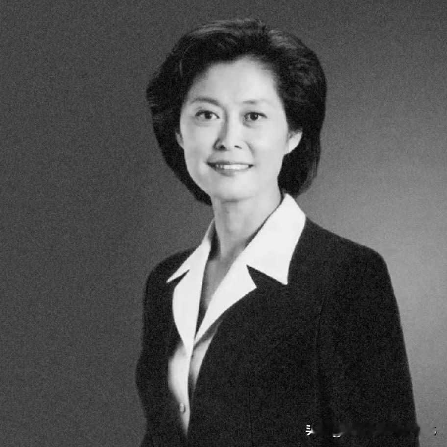 敬一丹老师走了，像送走一代人的记忆。我和爸妈开了次家庭会，决定不再马虎对待身体，