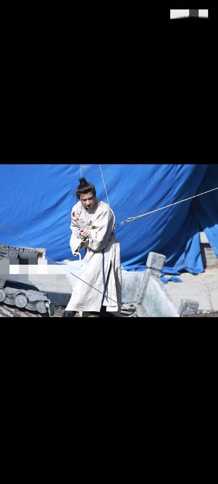 研究了大半天总算发现，那些资本大佬为啥喜欢成毅了不是因为他长得多惊艳，而是因为他