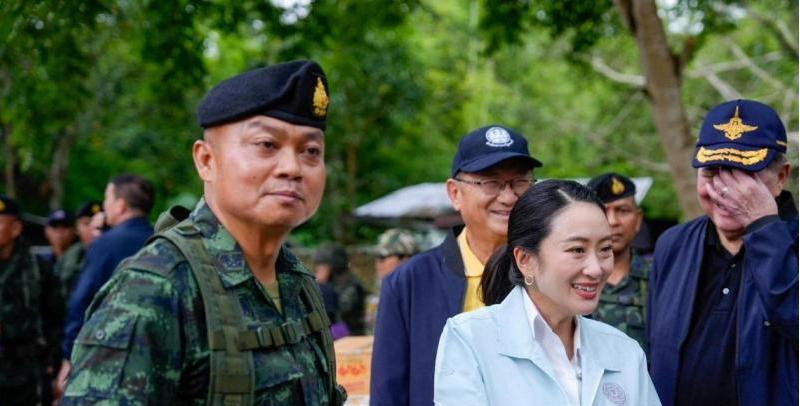 泰国总理要下台？紧急访华有啥信号哇塞！泰国总理摊上大事了