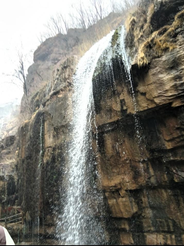 我来云台山了！三八妇女节，我来云台山啦！趁着春光正好，出来走走放松一下，真的