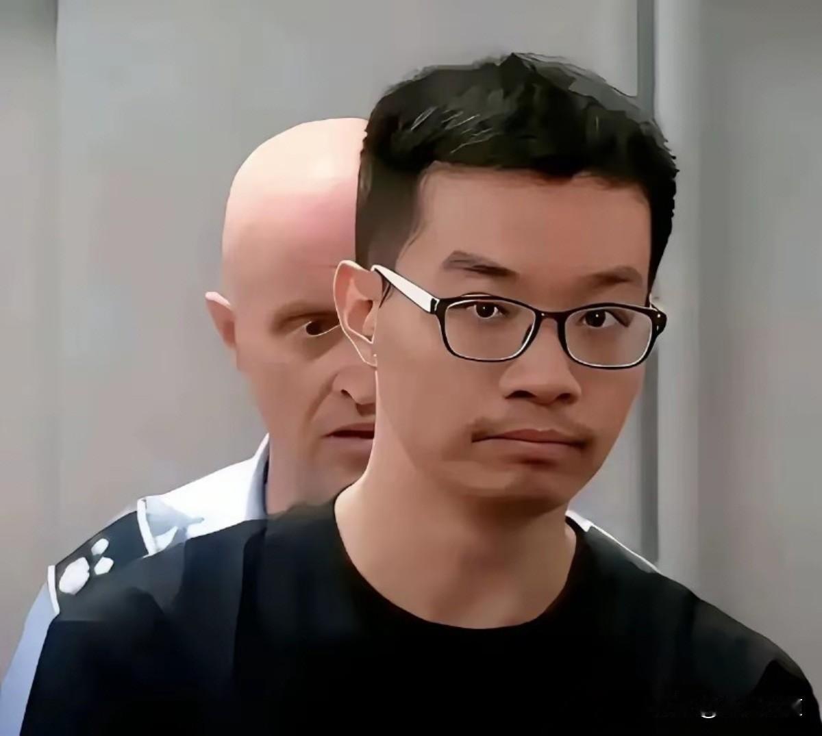 痛心！芯片人才不顾国家劝阻人出国旅游，恐被引渡美国再难归。中国顶尖芯片工程师