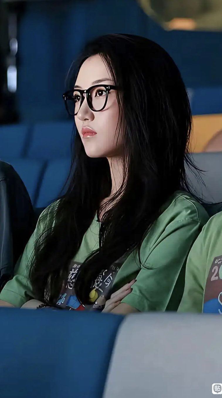 李亚鹏女儿李嫣