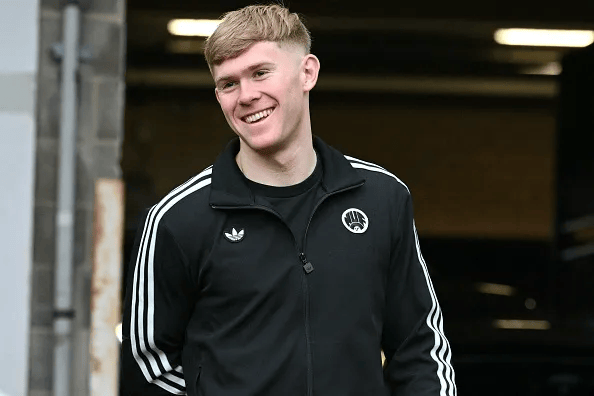 霍尔: 我对切尔西心怀感激, 但留在那不可能取得如今的成就