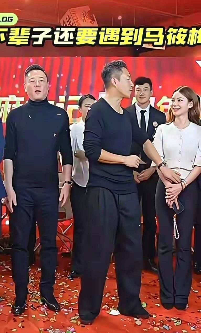 真正成熟的男人，不是学会征服，而是懂得收手。你发现了吗？当一个人从拍桌子辩论