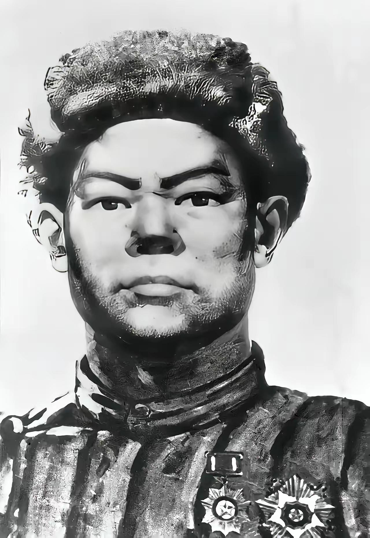 1958年，志愿军撤军前夕，黄继光的弟弟私自离队被抓回，连长问他为什么离队，他说