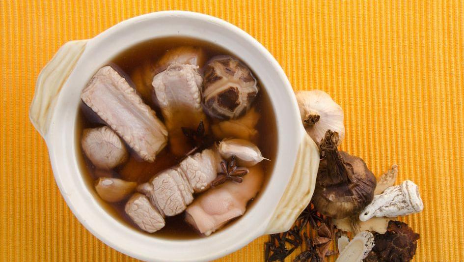 肾囊肿人群，只需一张仲景方，3味中药，横扫肾功能不行 大多数的肾囊肿患者都有