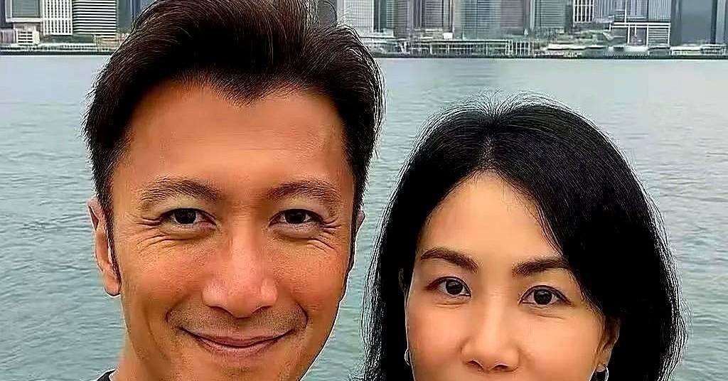 他们没喊爱，但一起签了遗嘱。王菲持股30%，谢霆锋把《红豆》改成《玉蝴蝶》，台