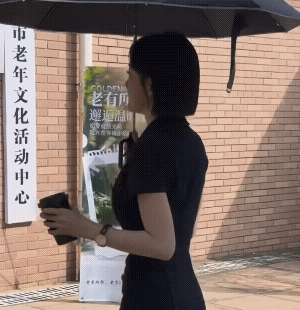 秦岚的腰秦岚秦岚的腰！一沫真挚的情话​​​