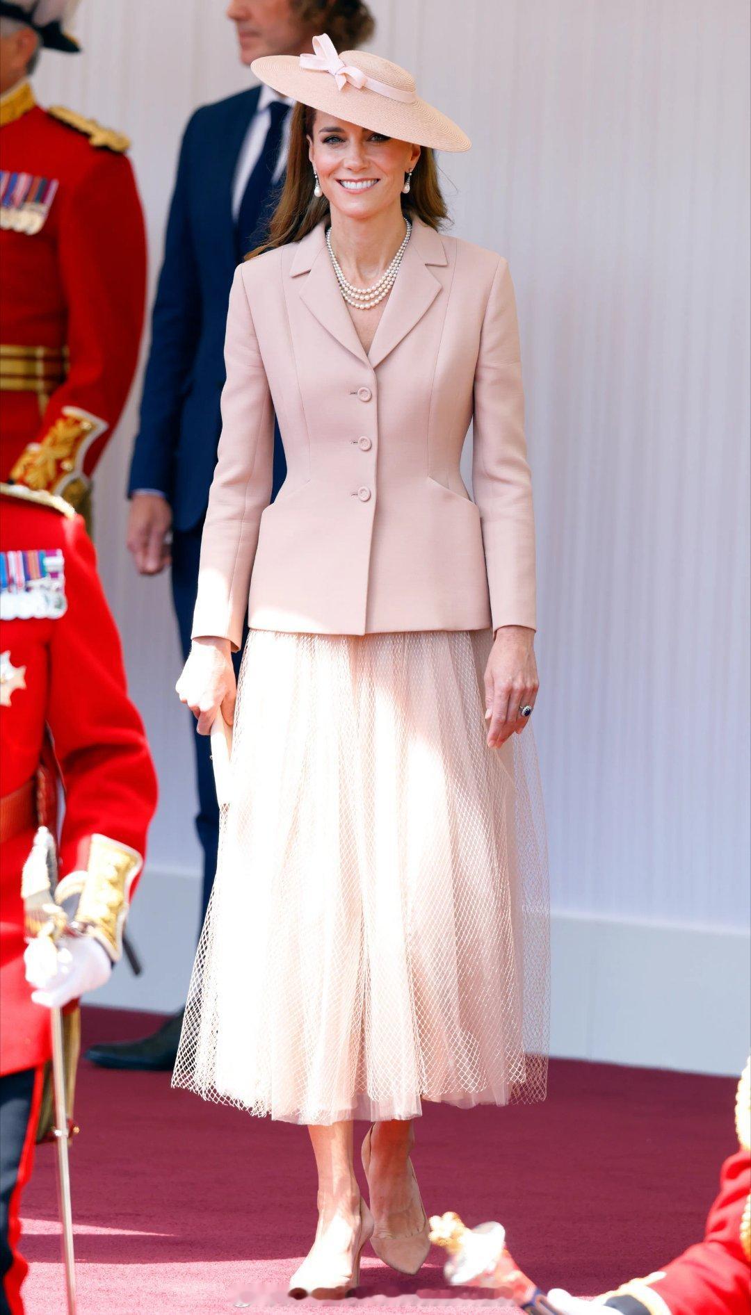 威尔士王妃凯瑟琳法国元首访问英国凯特王妃英国王室​​​