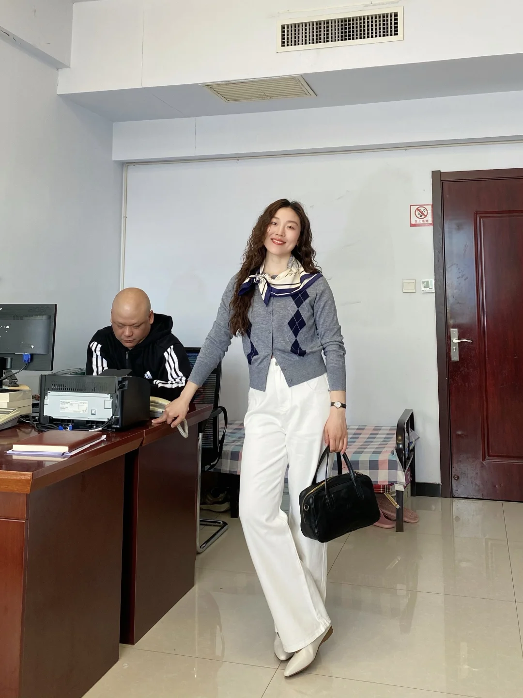 30➕稳重大方得体就行啦