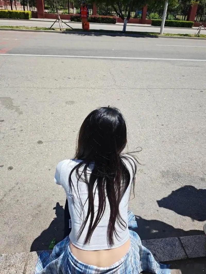 女子买演唱会票被骗18万就离谱他妈给离谱开门！浙江谭女士，本来只想花600块看
