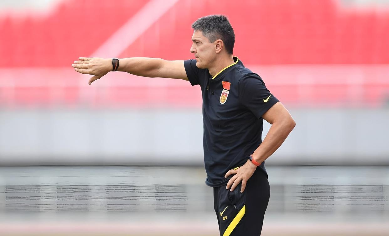 安东尼奥会不会辅佐邵佳一一起为中国男足冲击世界杯呢？因为在过去的u23亚洲杯，安