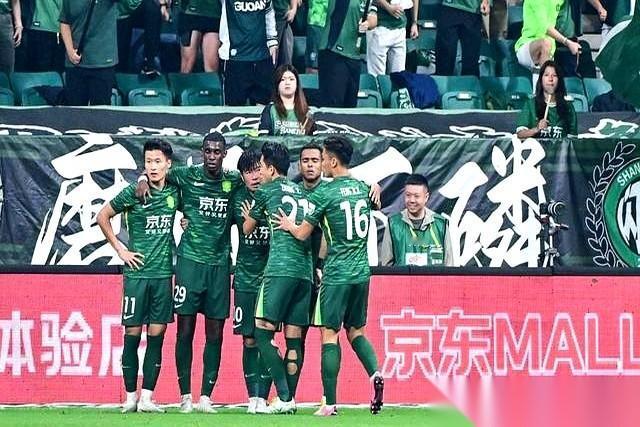 一听说国安要没了，我心都咯噔一下。还好，俱乐部的人自己出来说了，从没想过要解散