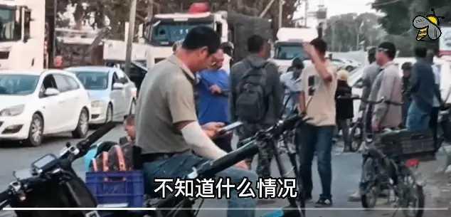 以色列清退中国劳工这事闹大了！9月19日，中国工人拍的视频显示，特拉维夫多地警察