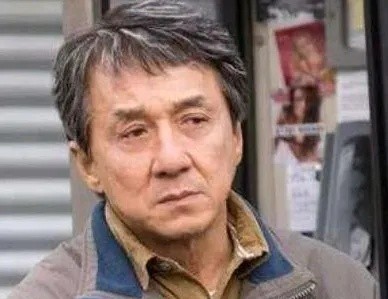 成龙新电影5天票房才400多万不止电影卖不动，连成龙大哥的审美都被大家