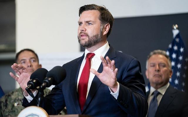 万斯表态，印度裔“炸锅”了，据美国《华盛顿邮报》、印度Livemint等媒体11