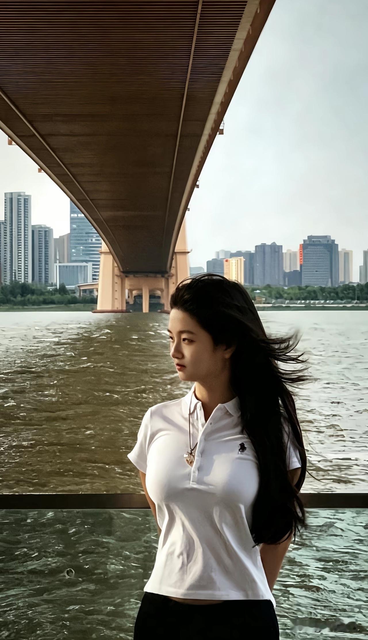 新思维：不结婚，不生娃，年轻人是在“自救”呐近期，高志凯教授在被采访的时候说