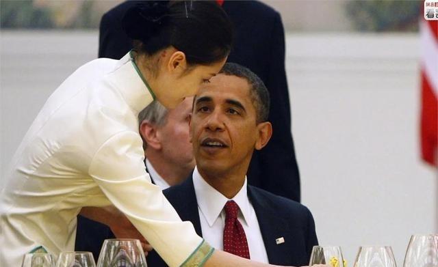 看到奥巴马在回忆录里明明白白写着的话，后背有点发凉。他说中美能相安无事38年，核