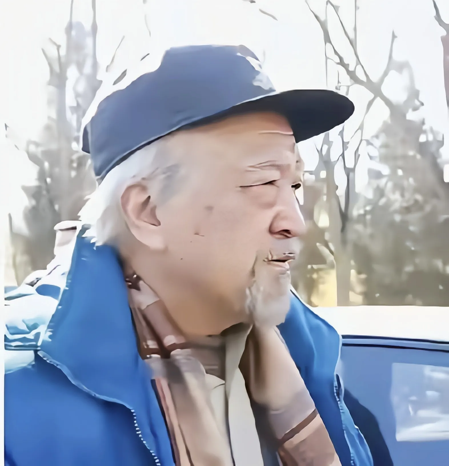 中国最伟大的男演员，79岁高龄李保田，定居山东荣成的普通小区在山东荣成一个普