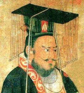 225年,曹丕东巡,臧霸前来拜见。曹丕笑里藏刀:老将军总督徐州辛苦,当入京为执金