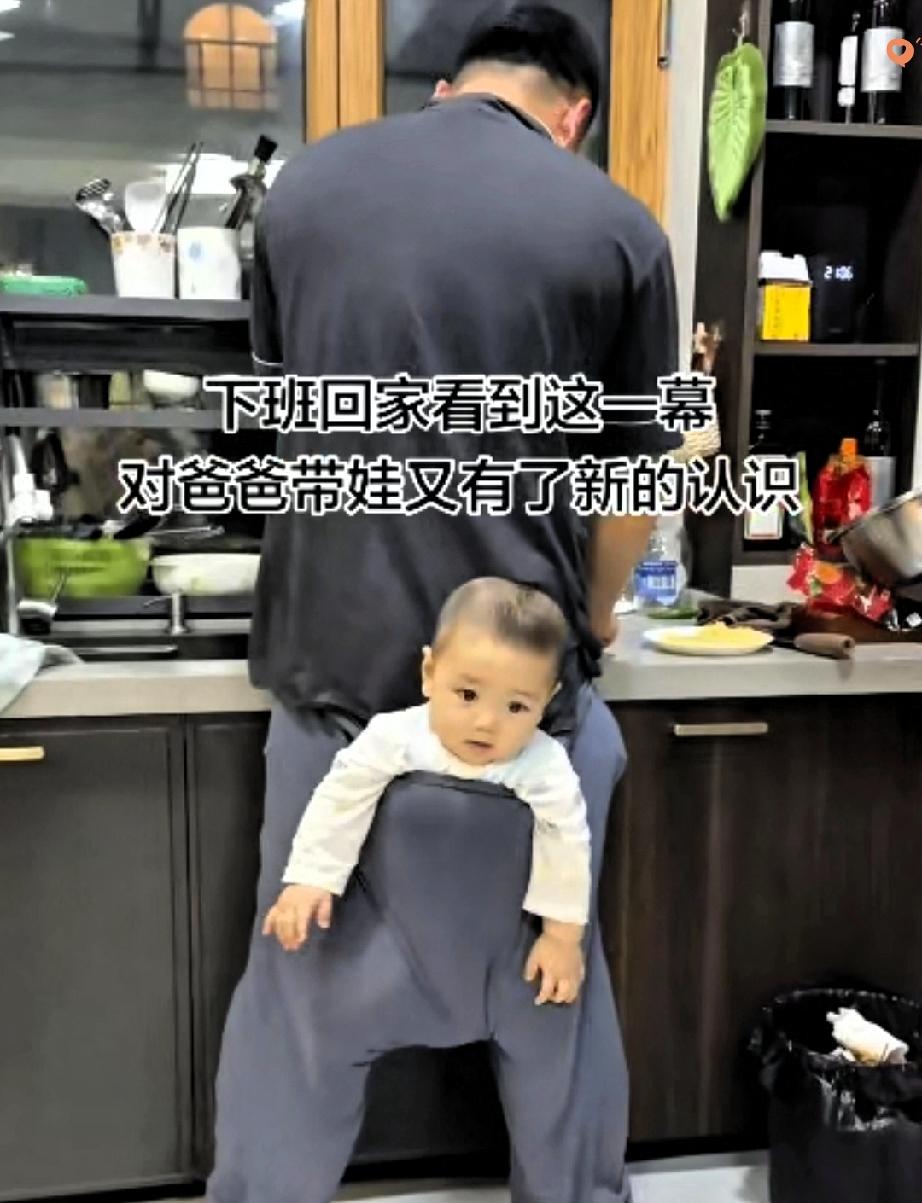 谁懂啊家人们！上班全程心都悬在嗓子眼，满脑子都是老公在家能不能带好娃，生怕娃饿