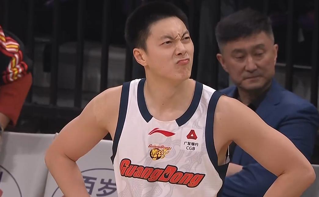 G2广东大战广州！杨鸣给杜锋建议一针见血，必须考虑弃用两将按照赛程G2广东客