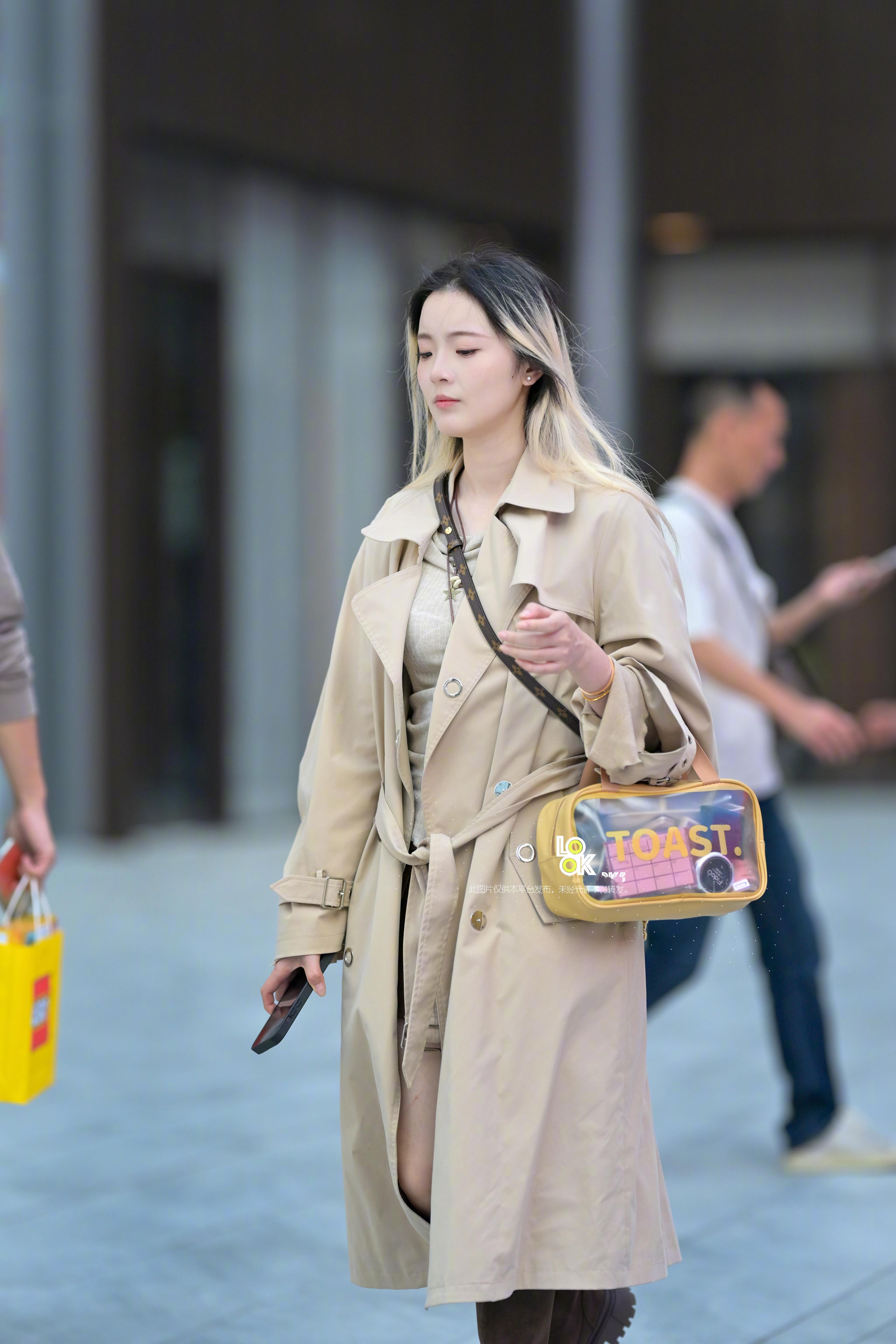 周末我没有更新了因为通过统计微博确实周末几乎没人看。。。