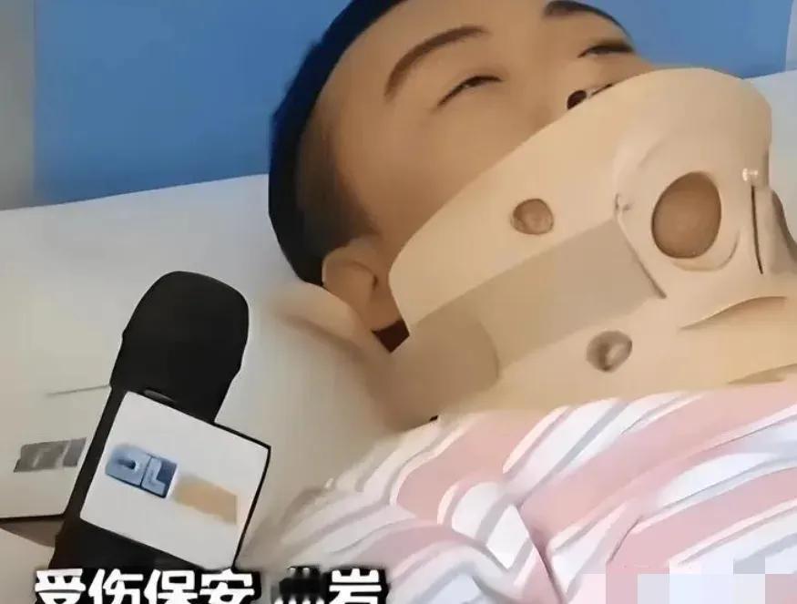 2015年的吉林，一名保安徒手接下跳楼女孩，导致自己瘫痪在床，女孩家长不仅不愿意