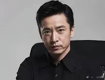 这中戏表演系的“瓜”比春晚的小品还精彩，昨天系原主任陈刚主动投案后，今天王鑫主动