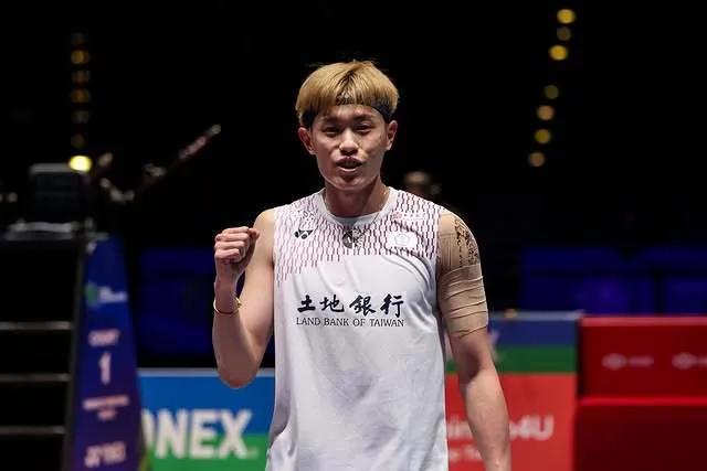 刚刚结束了一场2026中国台北羽毛球公开赛男单1/16决赛，今年全英公开赛冠军、