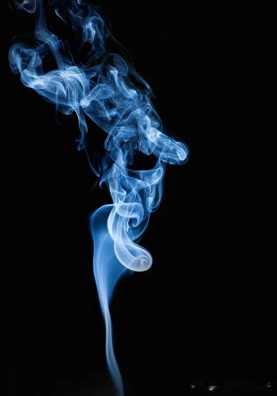 现在的人都戒烟戒酒是为了什么?现在越来越多人戒烟戒酒，原因还挺多。首要的就是健