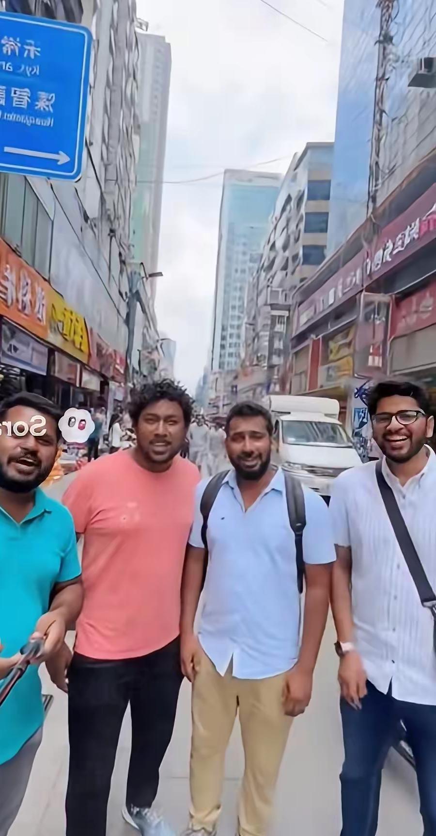 到底还是动手了！这速度，根本没有反应的余地。不是盲目清人也不是随意查公