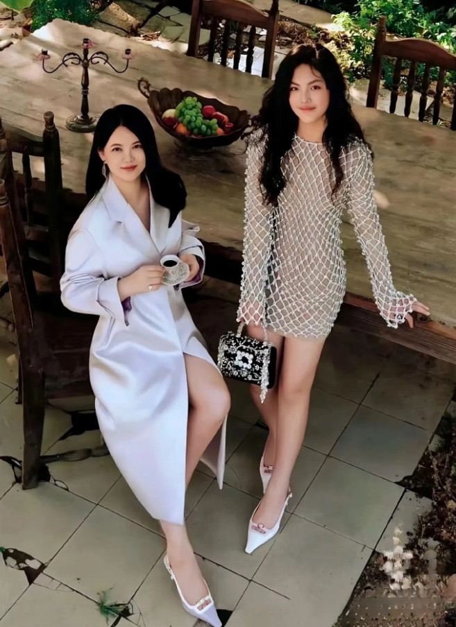 我认为李湘最成功的事不是赚了多少钱，也不是事业有多成功，而是她培养了个好姑娘