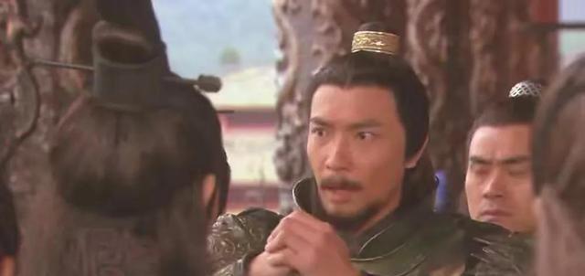 姜子牙封神时最不服气的十位正神之一黄飞虎黄飞虎出身凡间武将，精通武艺兵法，用金