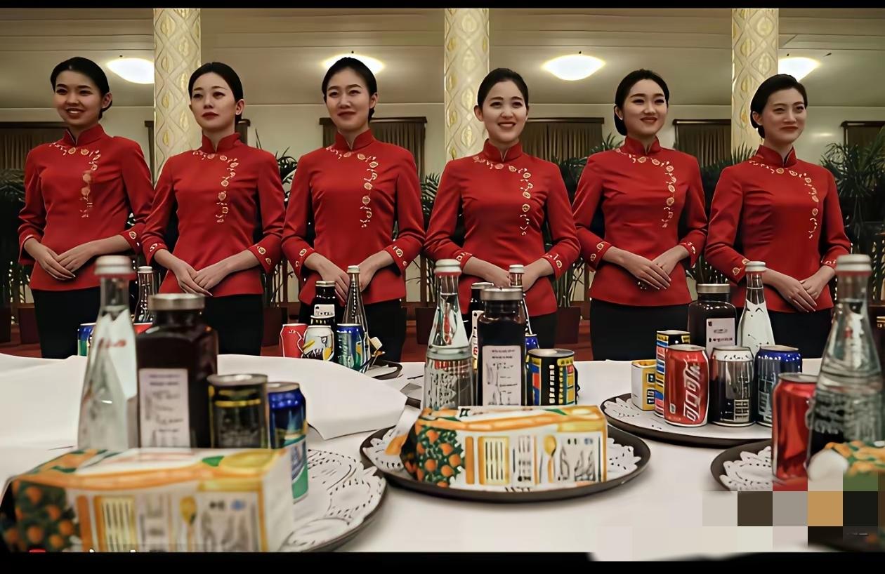 现在要我看，你们这种思维逻辑眼光，就是过去式了。在人民大会堂里面当服务员，你